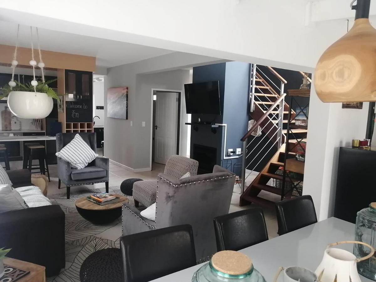 Waterfront Estate Self Catering F10 Daire Swakopmund Dış mekan fotoğraf